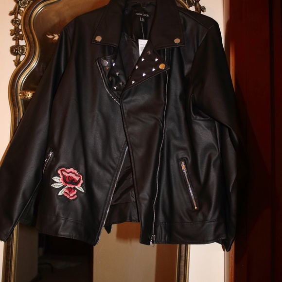 NEW LOOK Jackets & Blazers - NWT NEW LOOK FAUX LEATHER MOTO JACKET W/EMB. (1X)